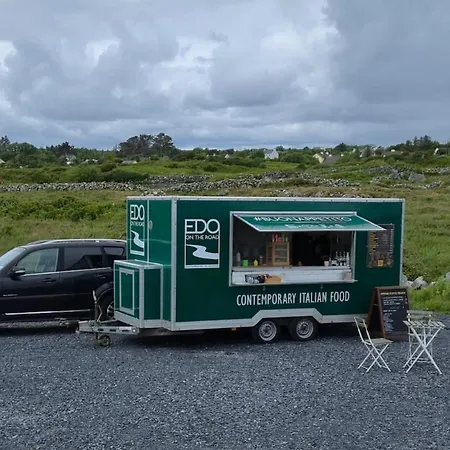 Teachin An Tsruthain Apartment Galway