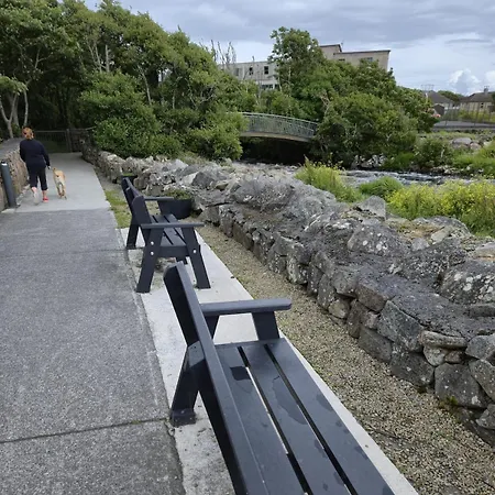 Teachin An Tsruthain 公寓